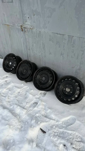 Продам комплект штамповок 5х114.3 15 диаметр - Запчасти для сельхозтехники в Иркутск