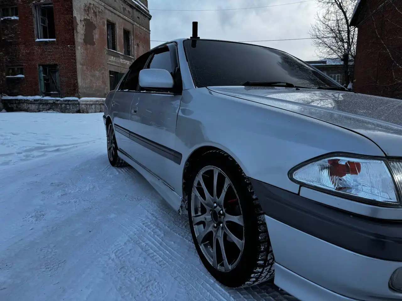 Продам автомобиль 1998 года 1.8 МКПП - Авто в Иркутск