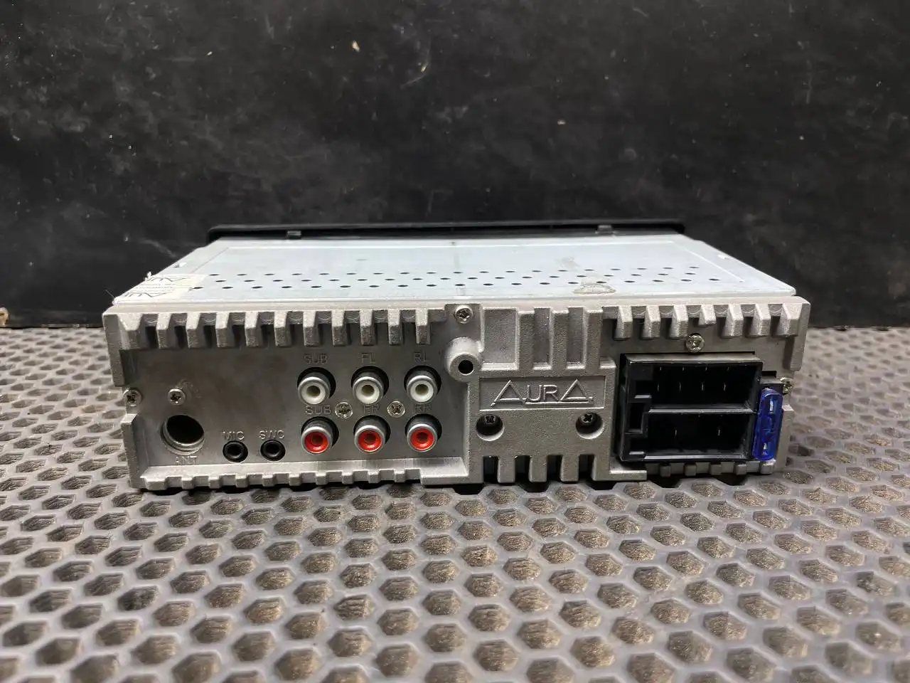 Продажа автозвука: сабвуфер, магнитола, усилитель - Автозвук (Авто) в Улан Удэ