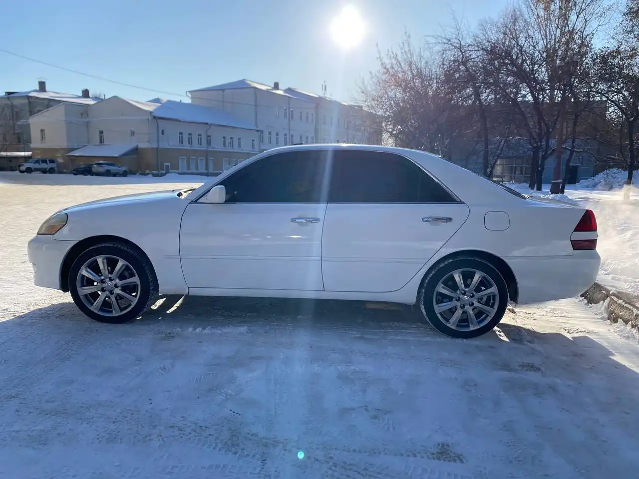 Продается автомобиль Toyota Crown 2001 года - Авто в Иркутск