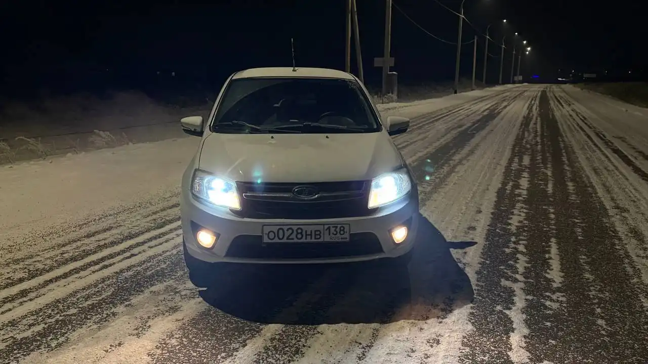 Продажа Лада Гранта 2017 года - Легковые автомобили (Авто) в Иркутск