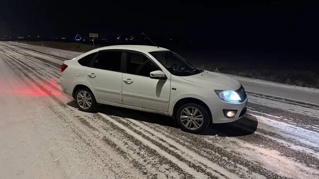 Продажа Лада Гранта 2017 года - Легковые автомобили (Авто) в Иркутск