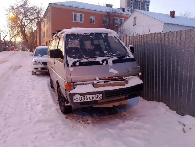 Продается микроавтобус Nissan Largo 2.0 дизель автомат - Внедорожники и кроссоверы в Иркутск