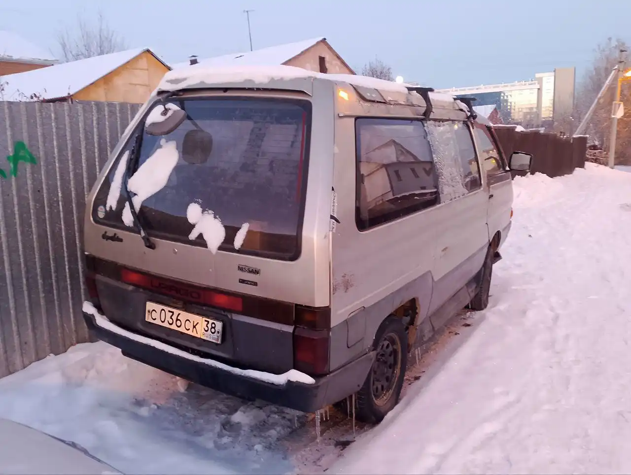 Продается микроавтобус Nissan Largo 2.0 дизель автомат - Микроавтобусы (Авто) в Иркутск