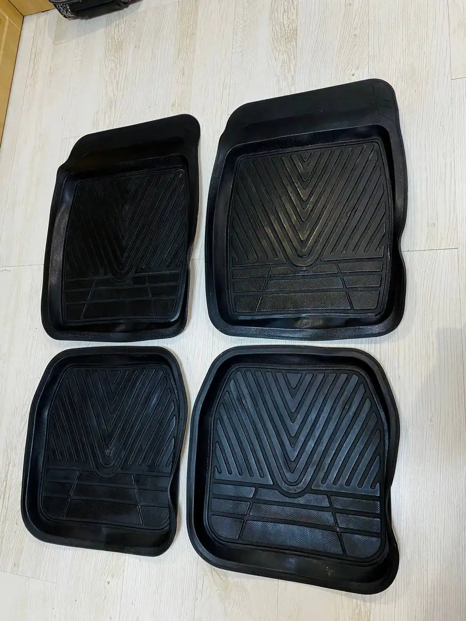 Продажа комплекта на Марка 90 кузов - Запчасти в Иркутск