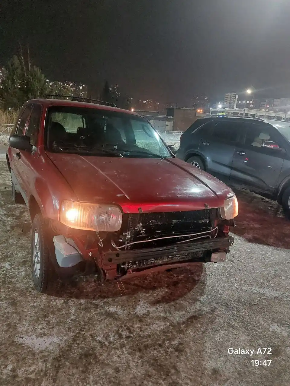 Продам Ford Escape после легкого ДТП - Авто в Иркутск