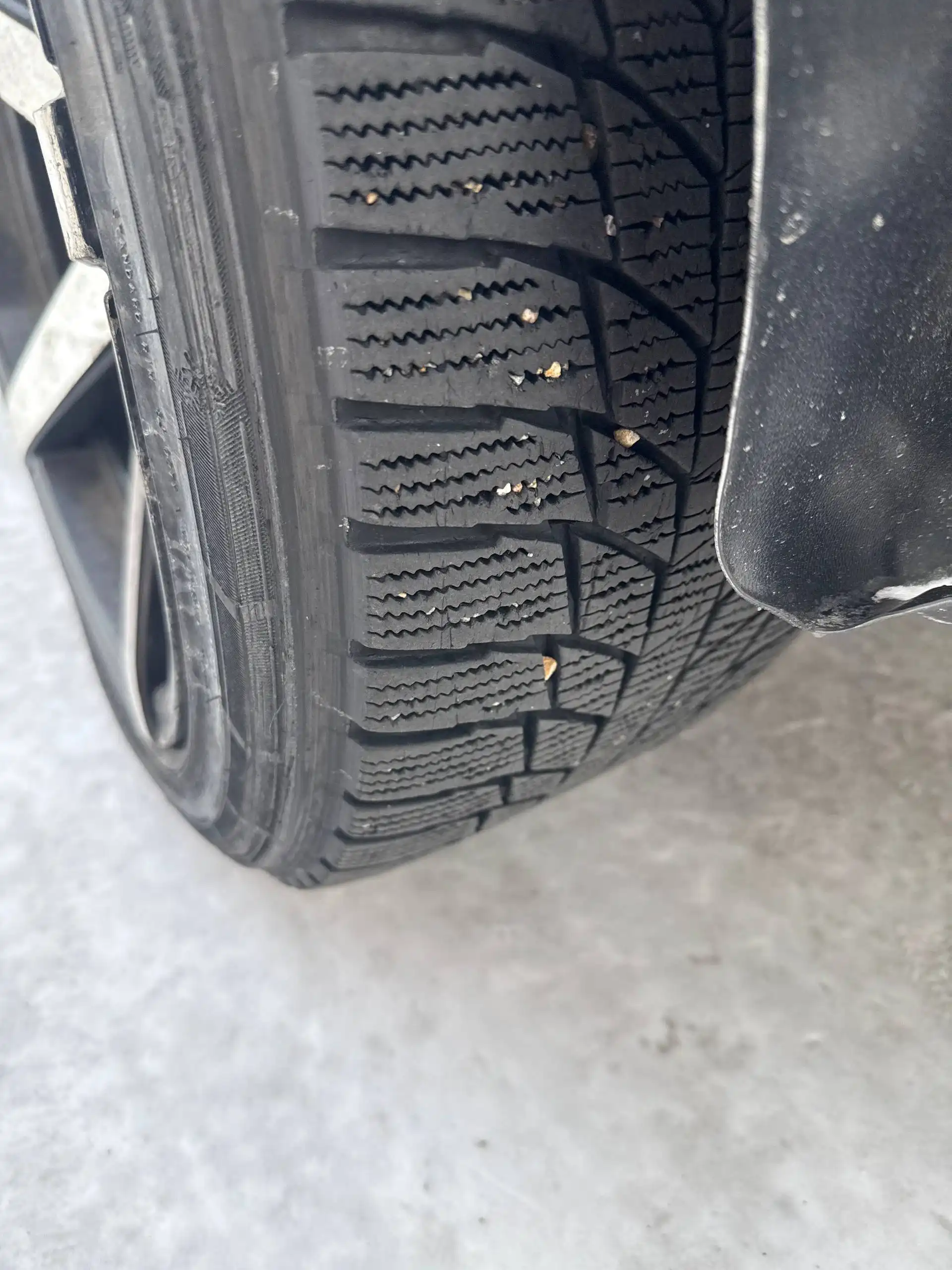 Обмен дисков Воссаны 5.114 R18 9J на зимнюю резину Triangle PL01 235/45R18 - Запчасти (Авто) в Ангарск