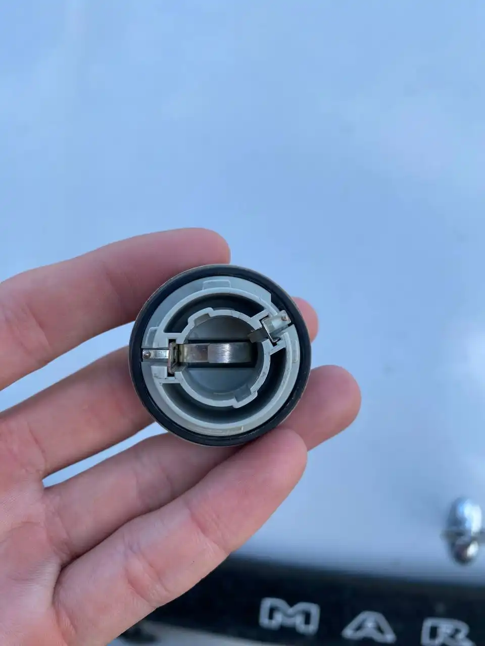 Цоколь повторителя поворотника для Mark 2 JZX90 - Автозапчасти (Запчасти) в Иркутск