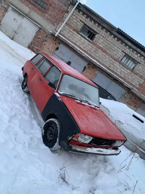 Продажа автомобиля ВАЗ 2103 - Легковые автомобили в Иркутск