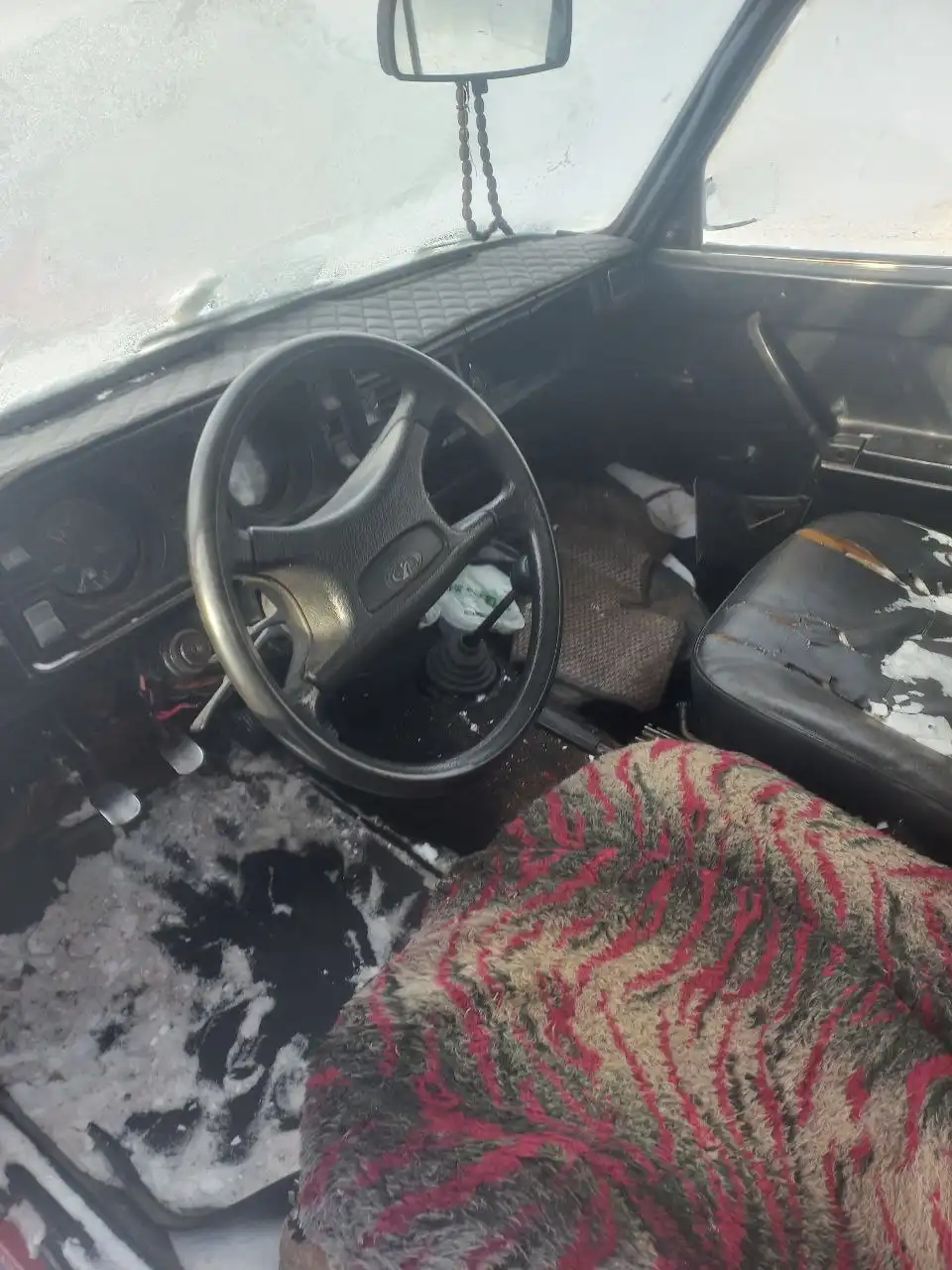 Продажа автомобиля ВАЗ 2103 - Легковые автомобили (Авто) в Иркутск