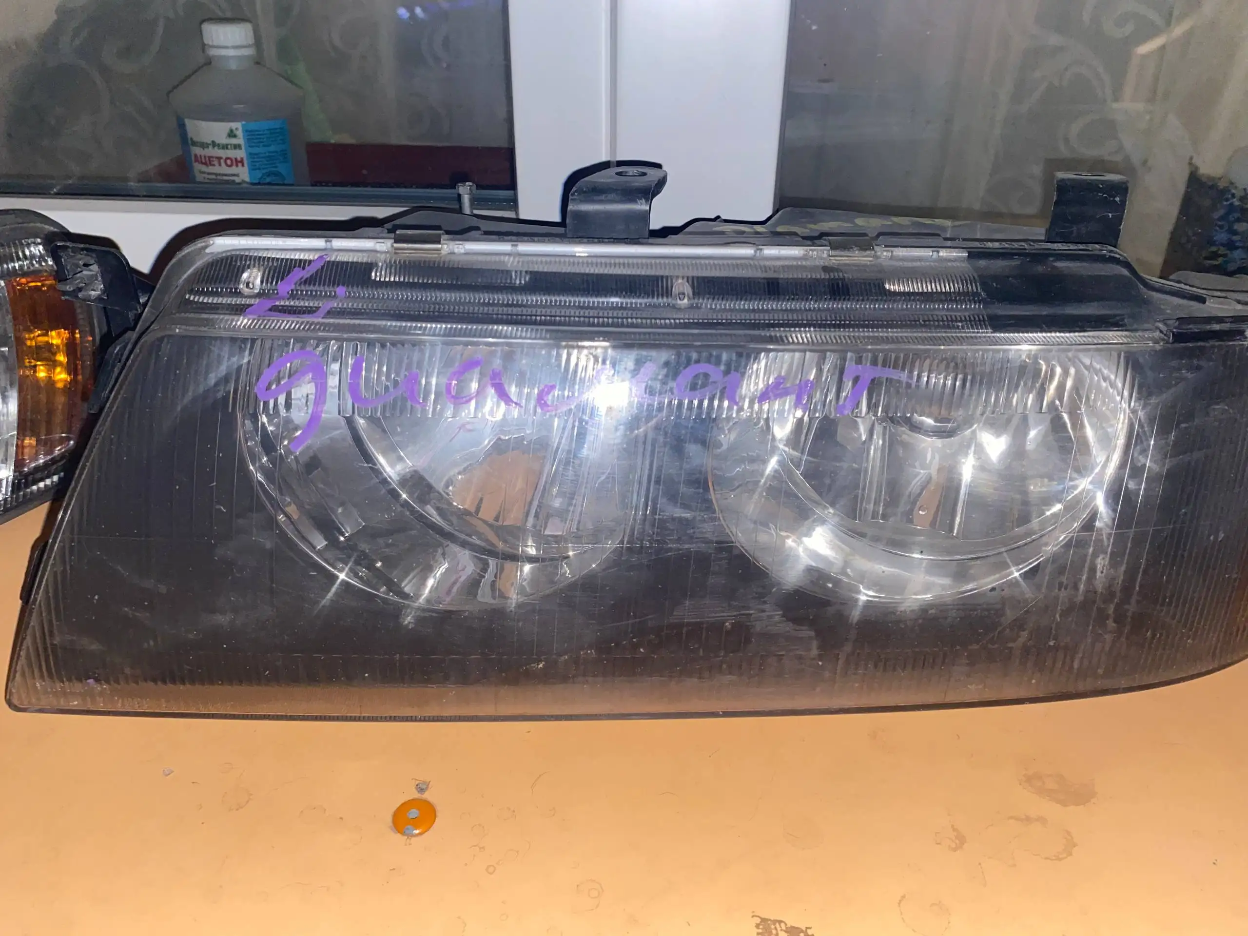 Фары Mitsubishi Diamante F31A левая и правая - Осветительные приборы (Запчасти) в Иркутск