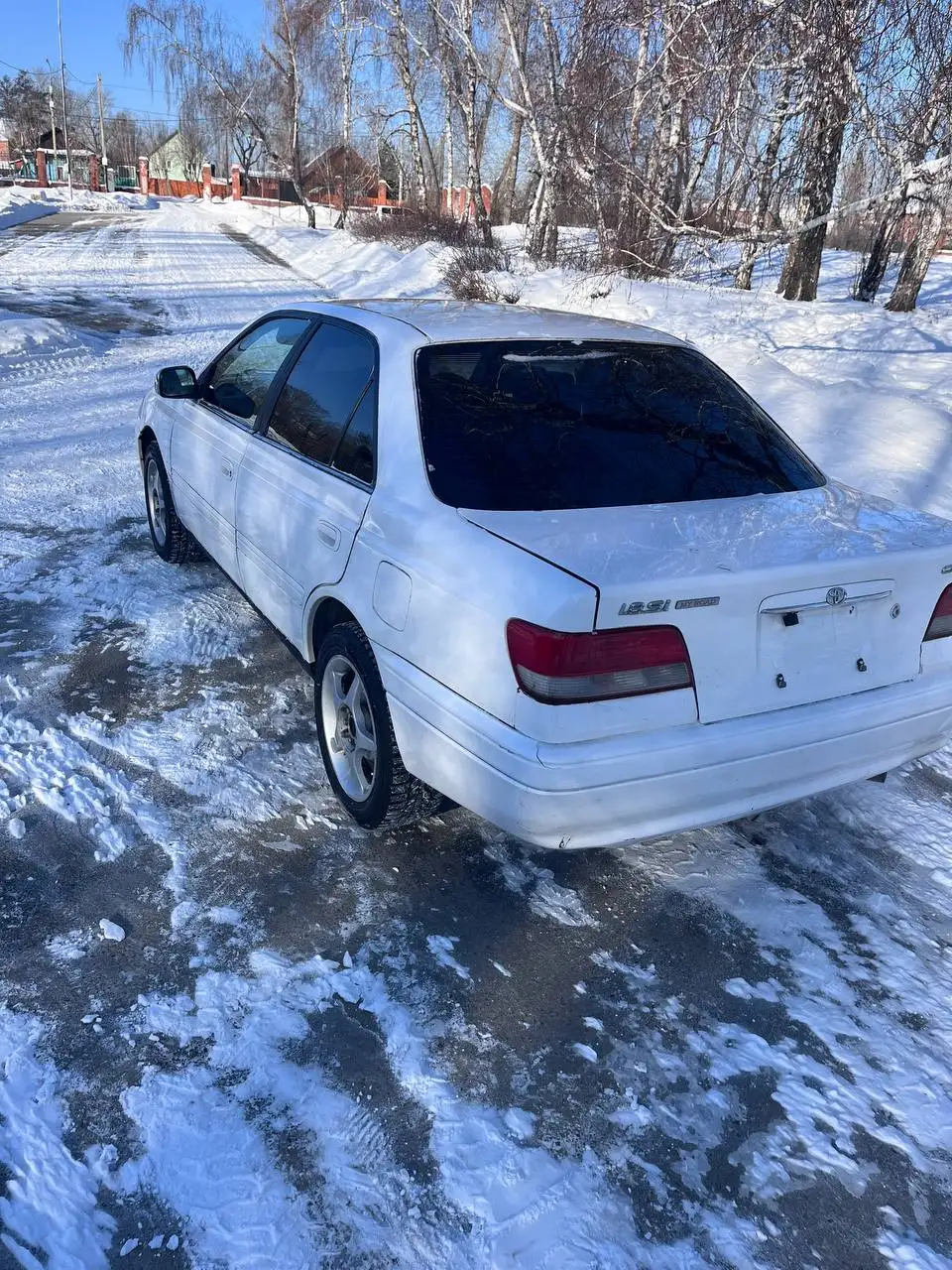 Toyota Carina 1998 в Иркутске - Легковые автомобили (Авто) в Иркутск