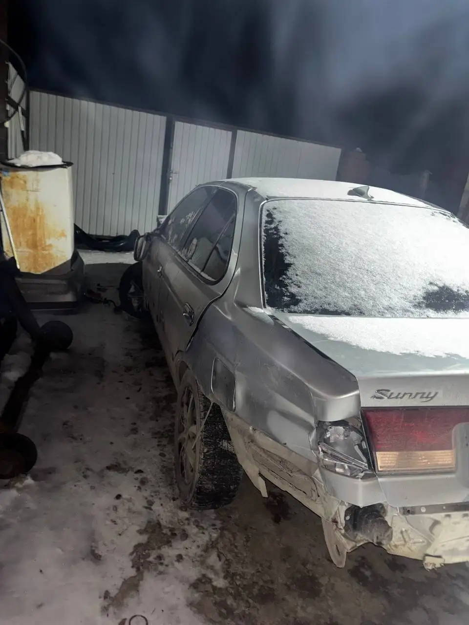 Продажа автомобиля Nissan Sunny в разобранном состоянии - Автомобили (Авто) в Иркутск