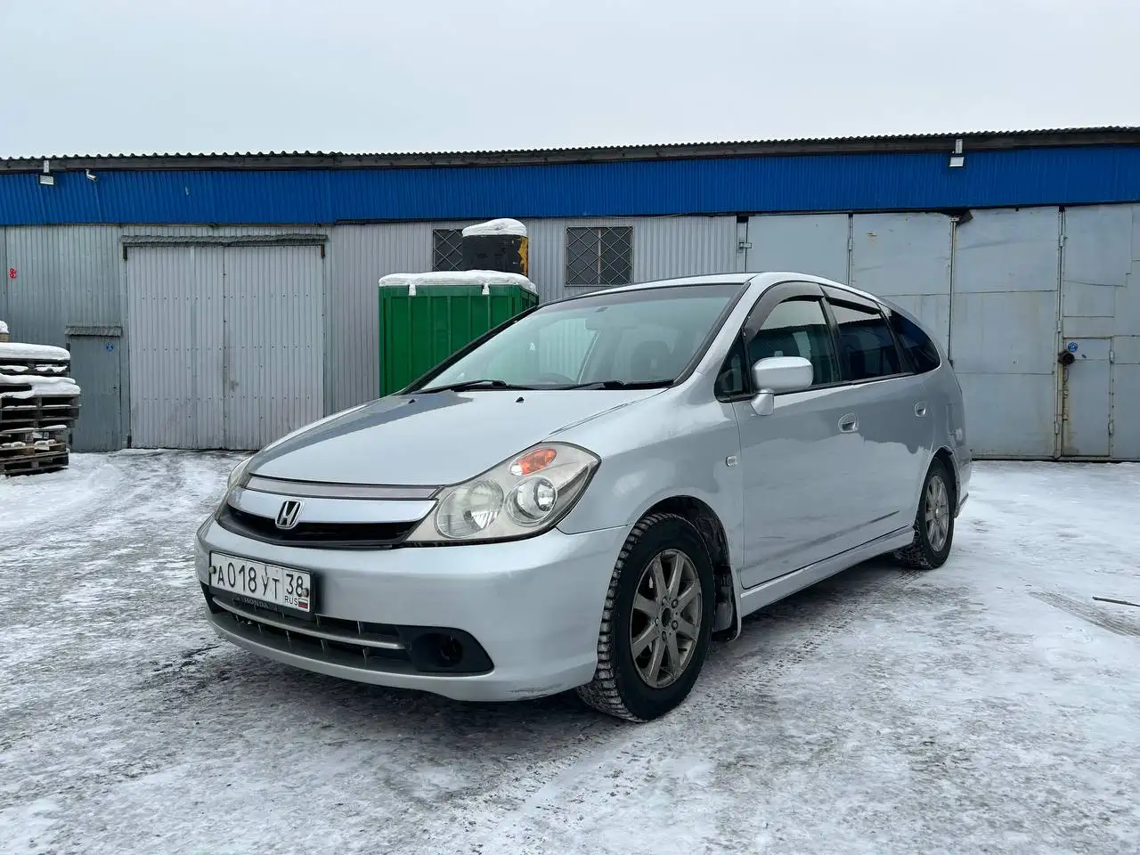 Продается Honda Stream 2004 года - Авто в Иркутск