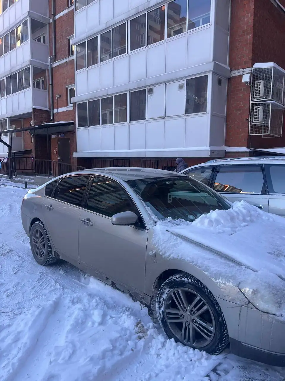 Продажа Toyota Avensis 2004 года с АКПП - Авто в Иркутск