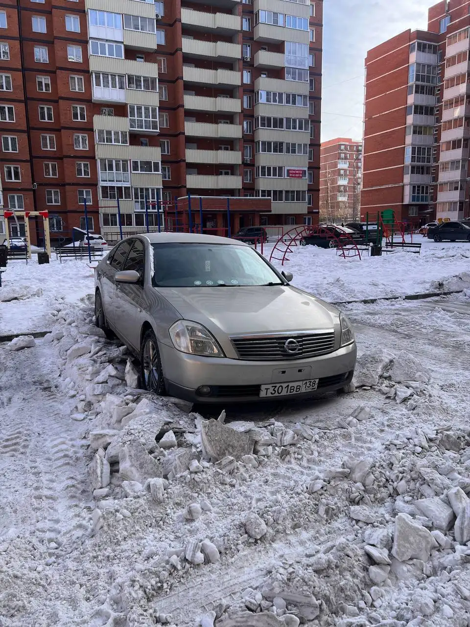 Продажа Toyota Avensis 2004 года с АКПП - Авто в Иркутск