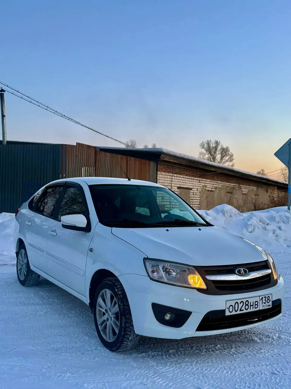 Продам Лада Гранта 2017 года в отличном состоянии - Легковые автомобили (Авто) в Иркутск