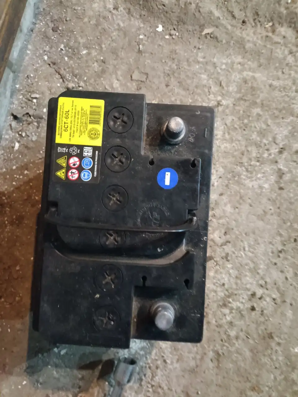 Продажа автозапчастей: запаски, шторки, аккумулятор - Автомобильные запчасти (Запчасти) в Иркутск