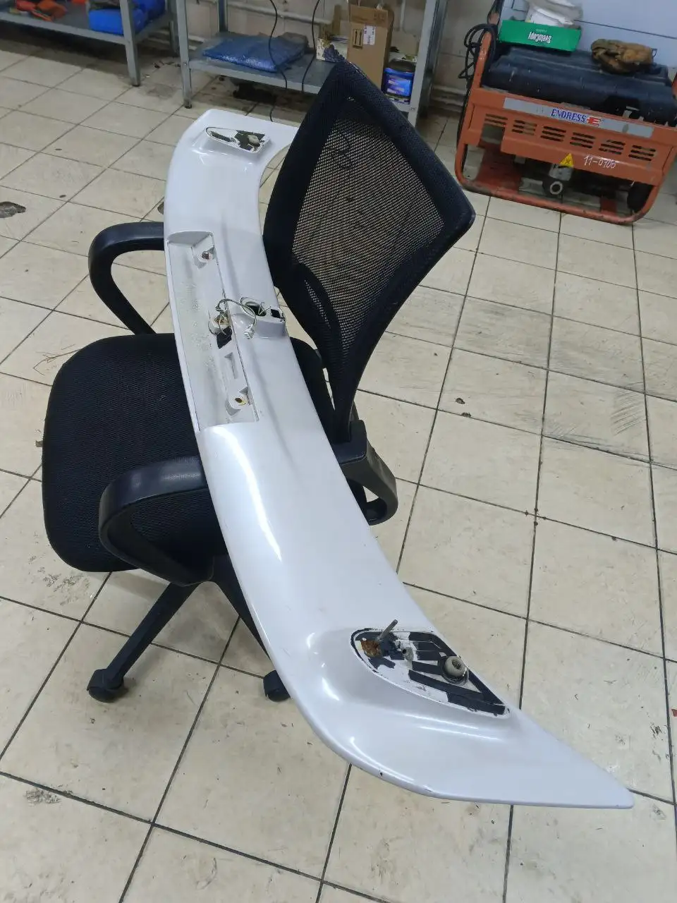 Спойлер Карина ЕД СТ202 - Запчасти (Авто) в Иркутск