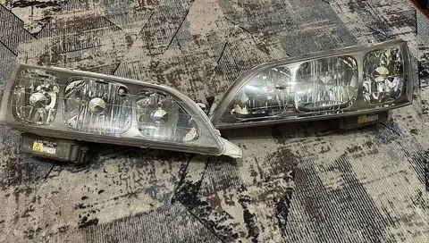 Продажа фар Креста 100 в темном хроме - Автомобильные фары в Иркутск