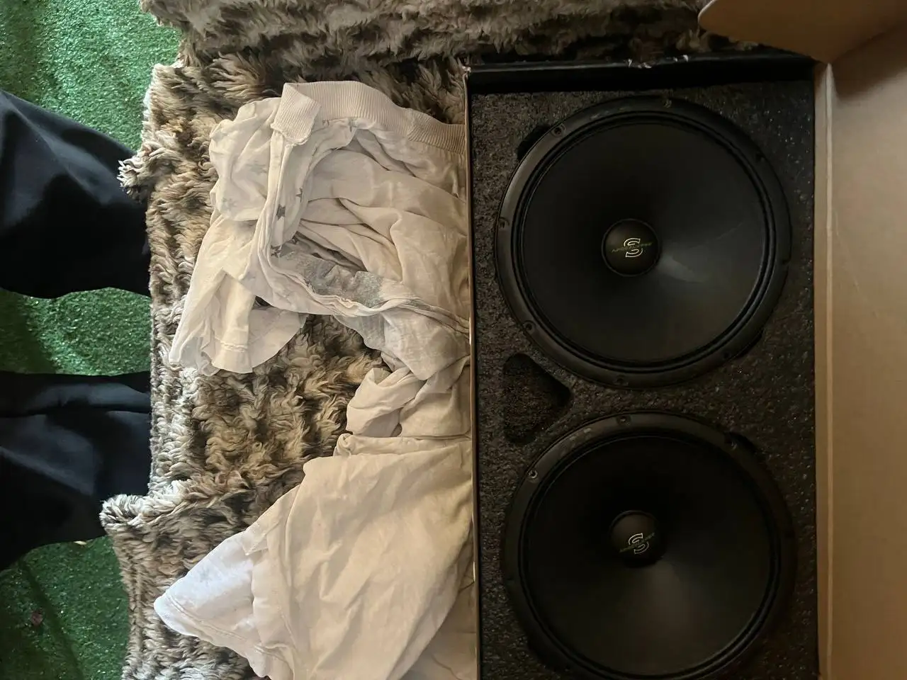 Продажа автозвука с сабвуфером и усилителем - Автозвук (Авто) в Иркутск