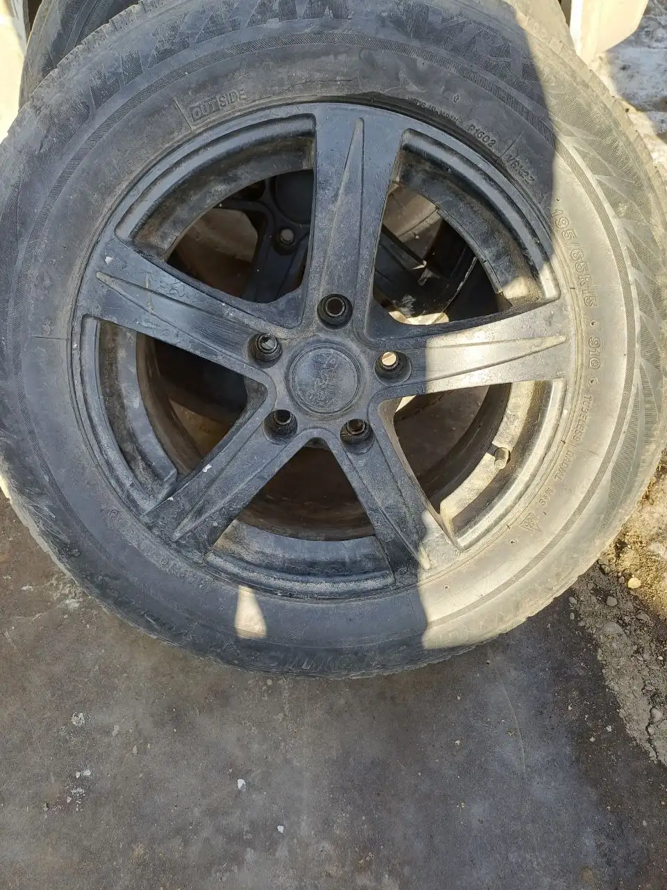 Продажа литья R15 с резиной и баллонами - Запчасти (Авто) в Иркутск