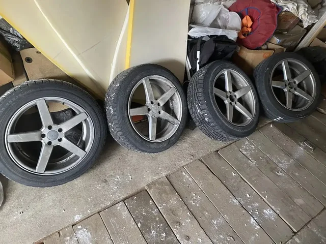 Диски R19 5.112 не вареные с резиной на докат - Запчасти в Иркутск