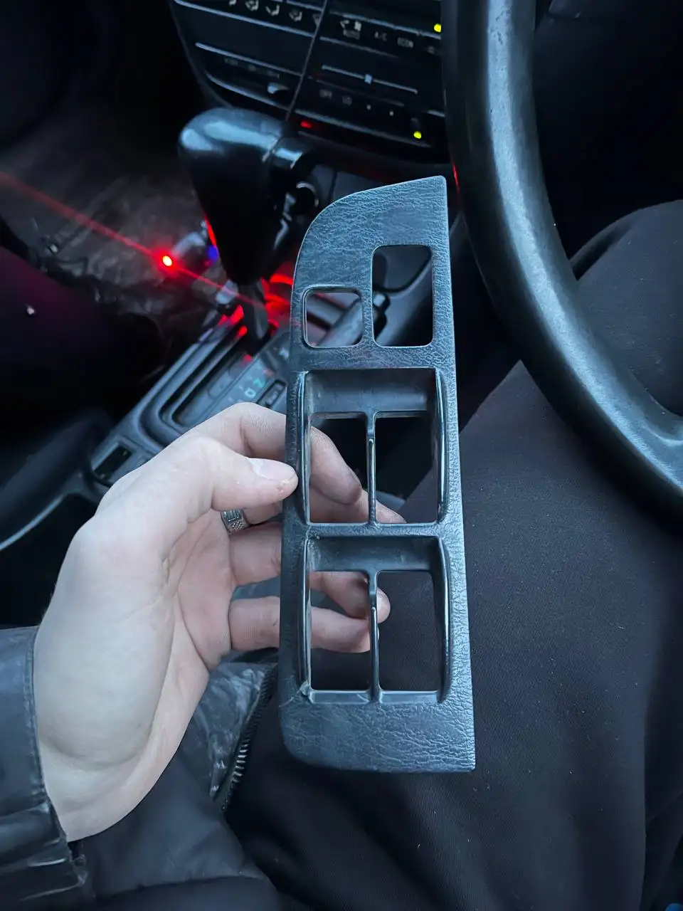 Запрос запчастей для Тойота Карина 190 кузов - Автозапчасти (Запчасти) в Иркутск