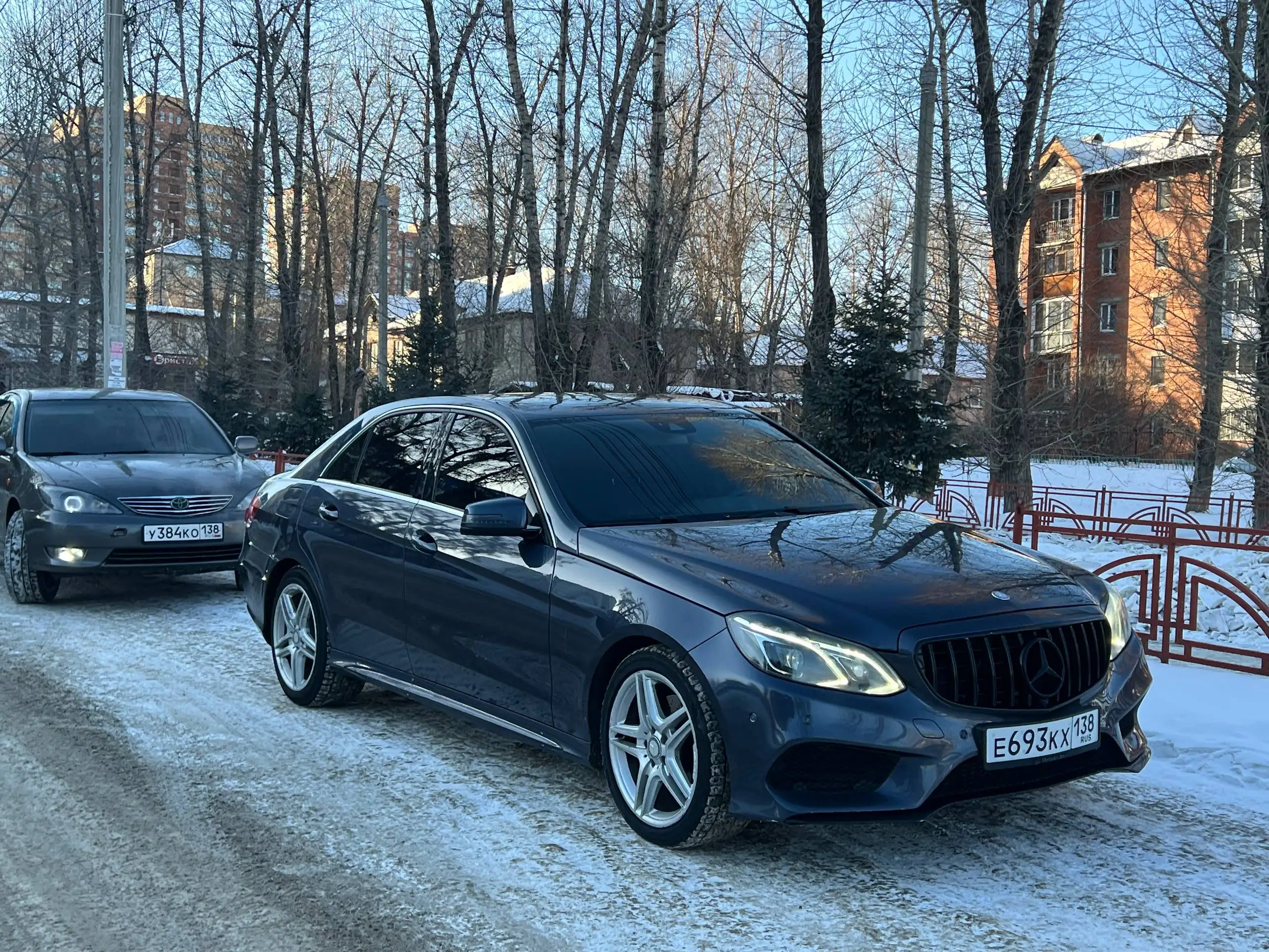 Продам Mercedes-Benz E-Class 2014 года - Легковые автомобили (Авто) в Иркутск