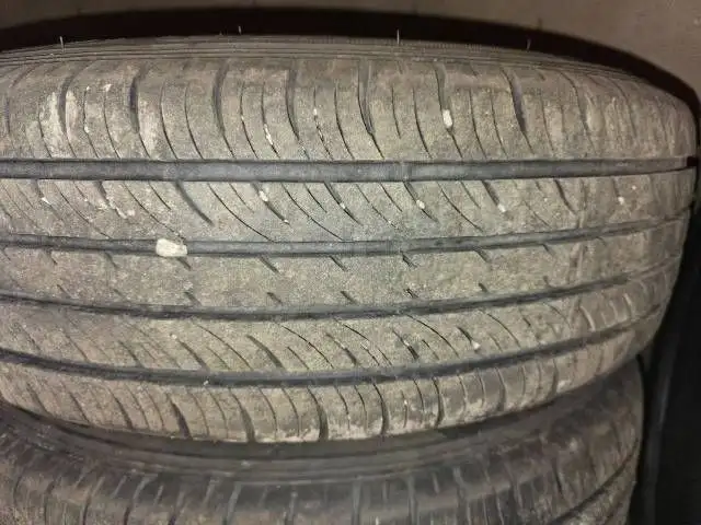 Летние колеса в сборе Hyundai/Kia Dunlop SP Touring T1 185/65 R15 - Шины и диски (Авто) в Иркутск