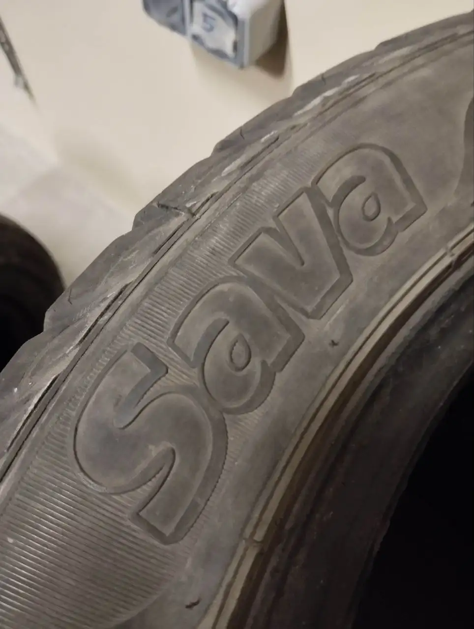 Продам шины 205/55/16 - Шины и диски (Авто) в Иркутск