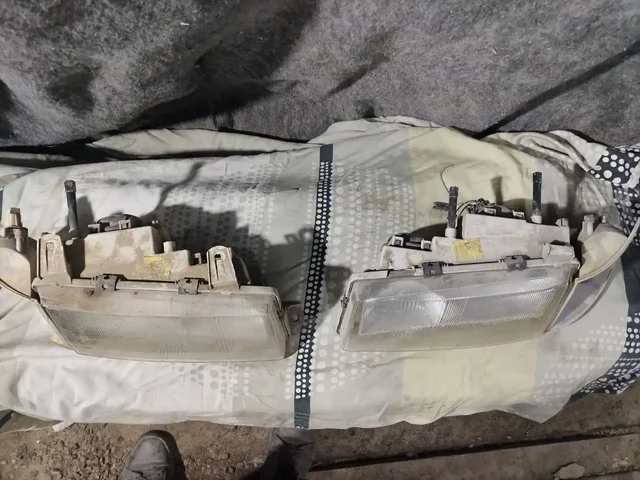 Автозапчасти: фары, поворотники, ДМРВ - Автозапчасти в Усолье