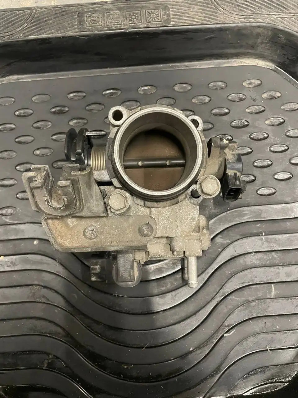 Продажа навесного оборудования с двигателя 1GFE BEAMS для Toyota - Автозапчасти (Запчасти) в Иркутск