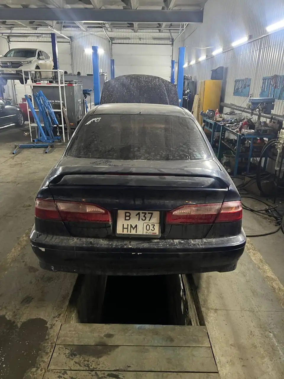 Продажа автомобиля 2 литра 200 сил МКПП - Авто в Иркутск