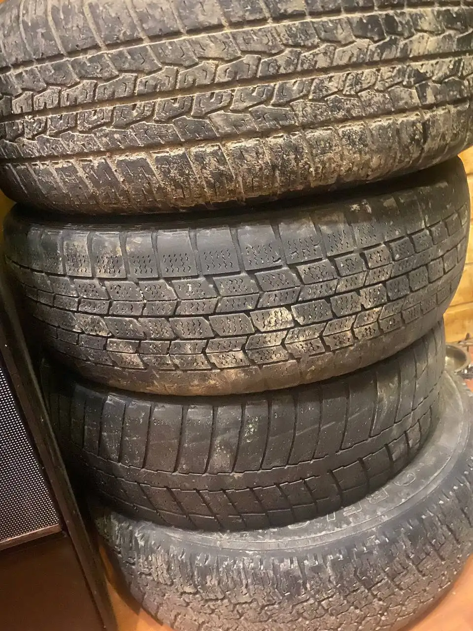 Продам штампы с резиной 4к торг быстрым - Шины и диски (Авто) в Иркутск