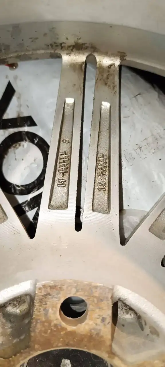 Продажа дисков R18 5*114.3 с летней резиной - Запчасти (Авто) в Иркутск