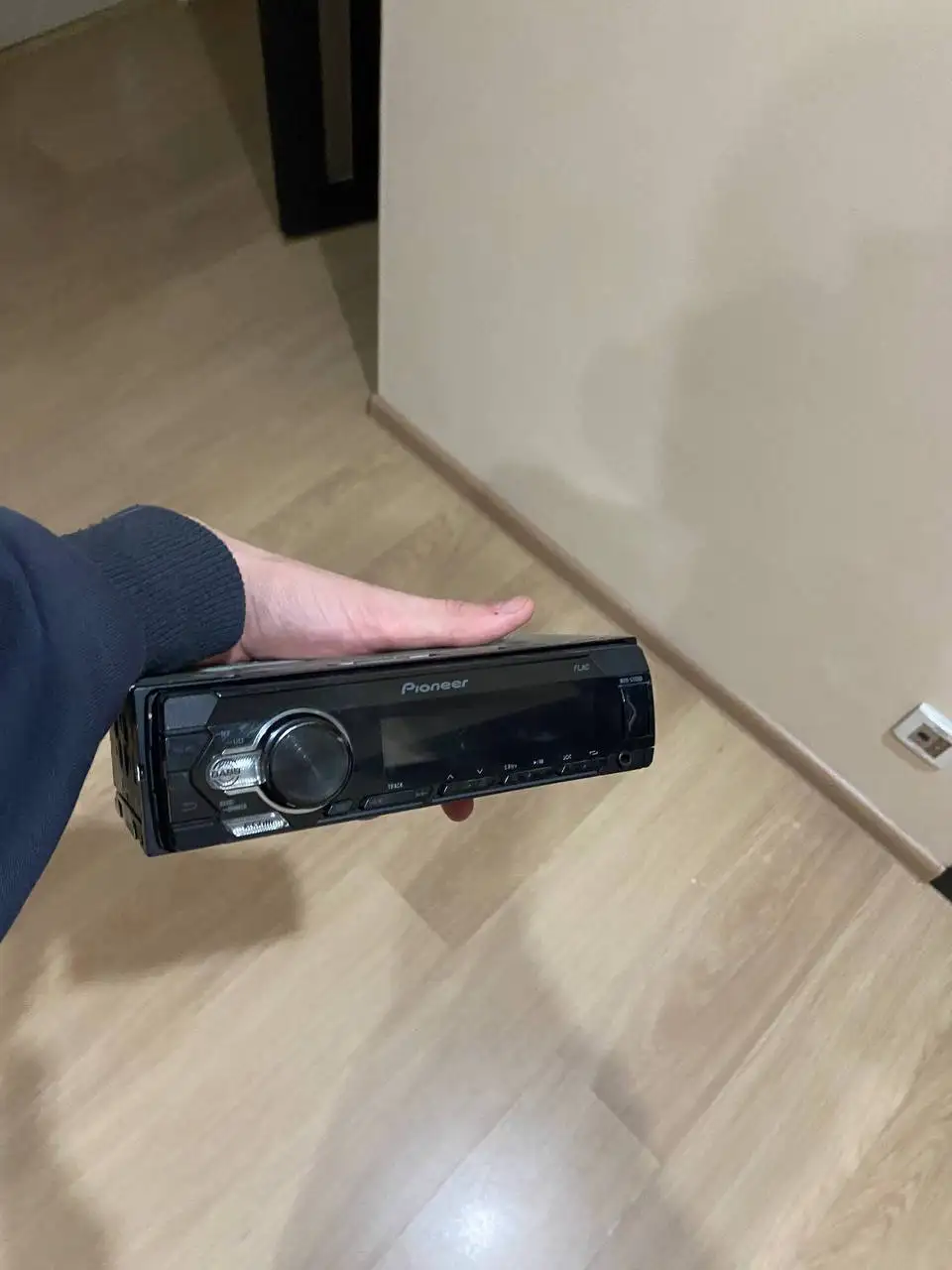 Автомагнитола 1din и 2din - Автомагнитолы (Электроника) в Иркутск