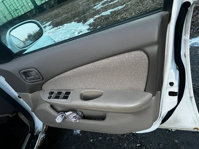 Продажа Ниссан Сани в отличном состоянии - Тонировка в Иркутск