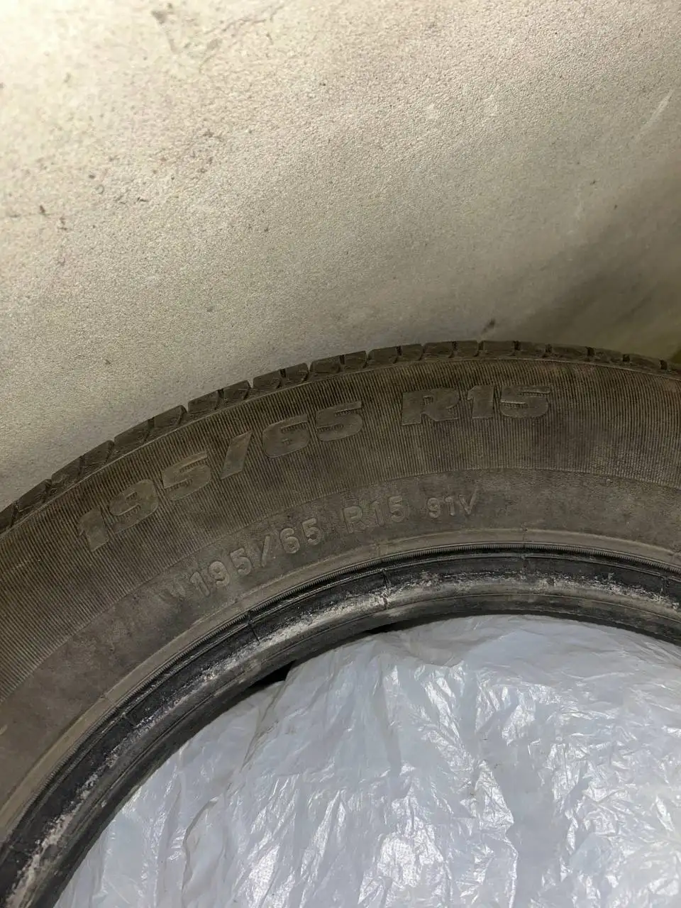 Продам резину Formula 195/65/R15 - Шины и диски (Авто) в Иркутск