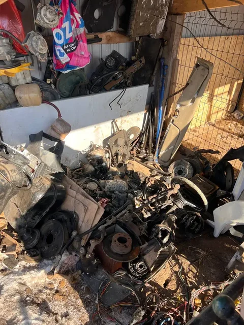 Запчасти ВАЗ классика и другие - Автомобильные запчасти в Хомутово