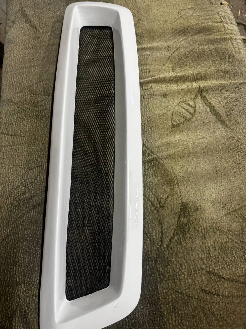 Продам чайзер 100 после покраски - Запчасти (Авто) в Иркутск