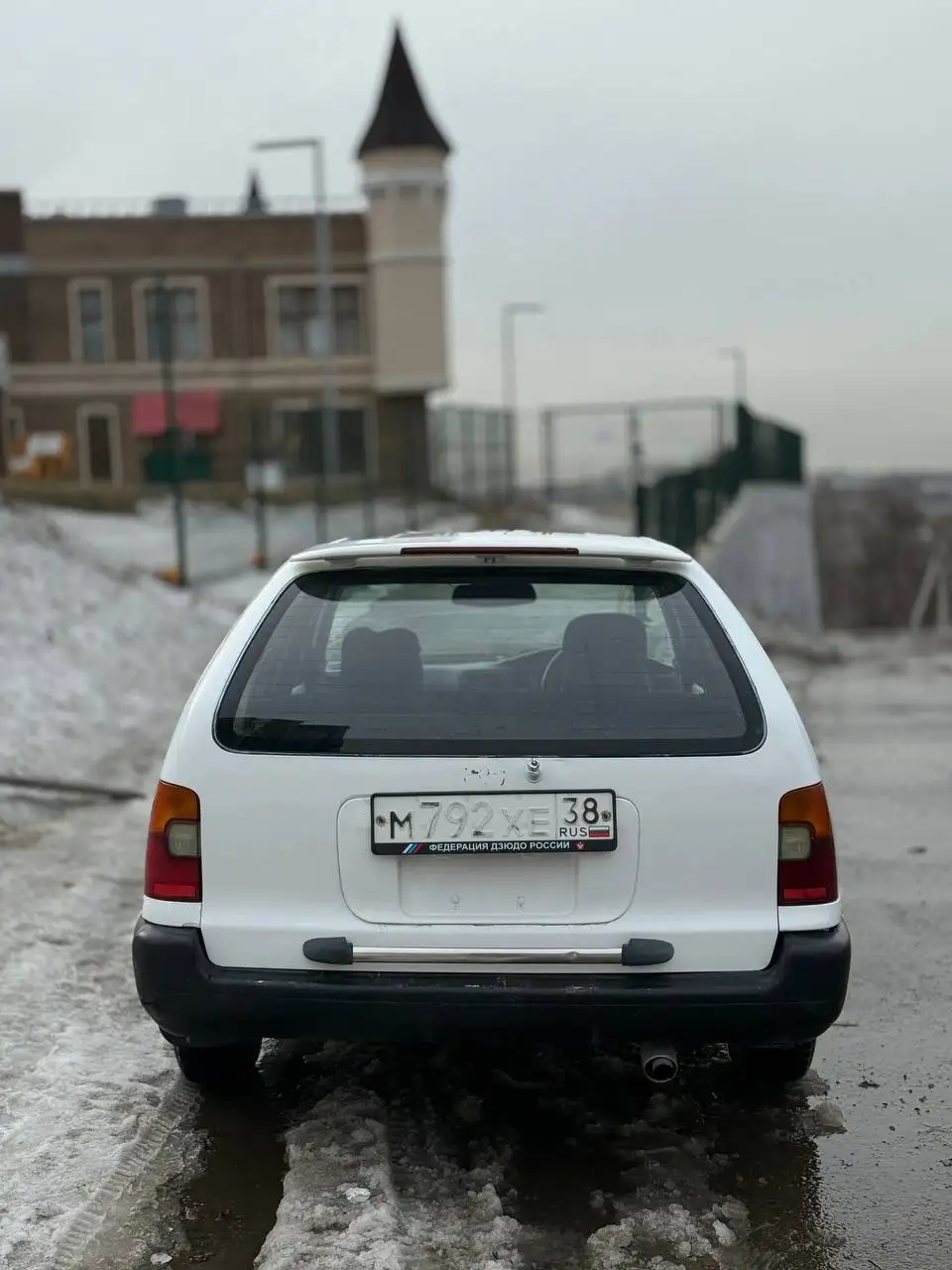 Продажа Toyota Corolla 1999 года - Легковые автомобили (Авто) в Иркутск