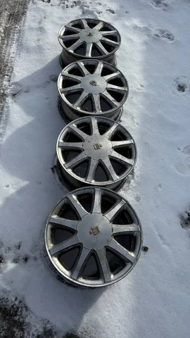 Комплект литых дисков и шин 16 диаметр - частное объявление в Иркутск