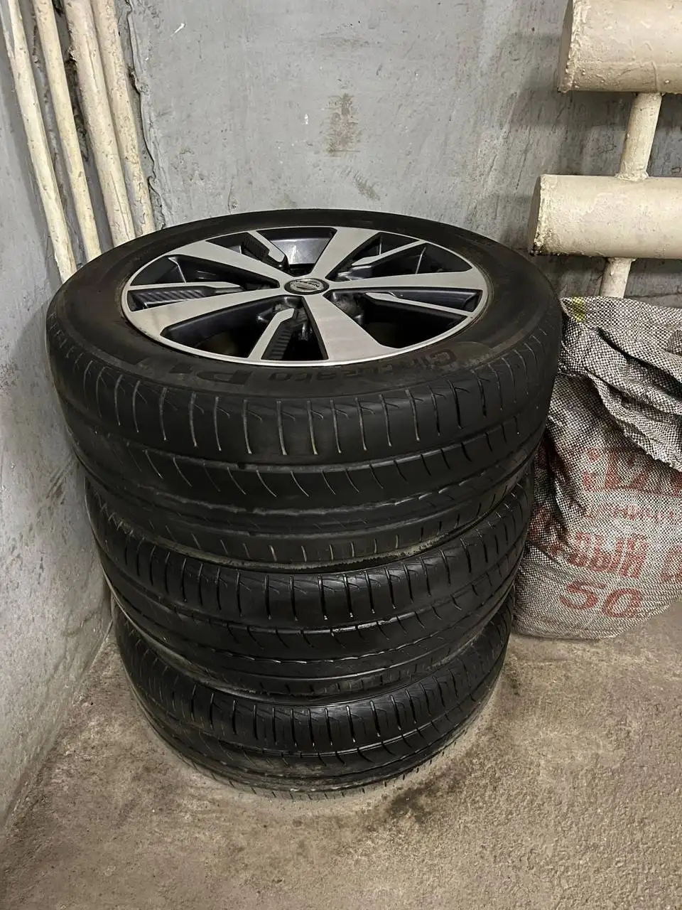 Комплект оригинальных дисков Ниссан б/п 16/205/55 лето - Запчасти (Авто) в Иркутск