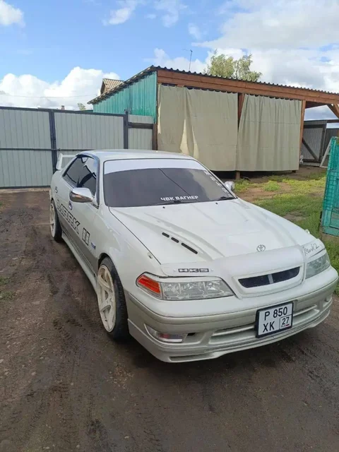 Продажа автомобиля Марка 2.5 - Авто в Иркутск