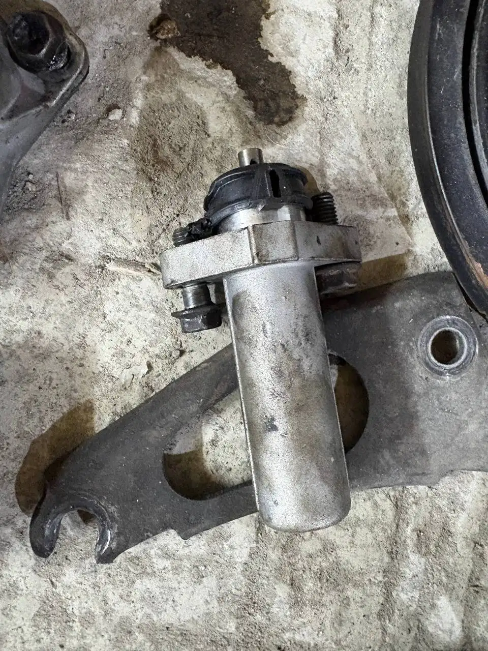 Запчасти для двигателя 1JZ-GE VVTI - Автозапчасти для двигателя (Запчасти) в Иркутск