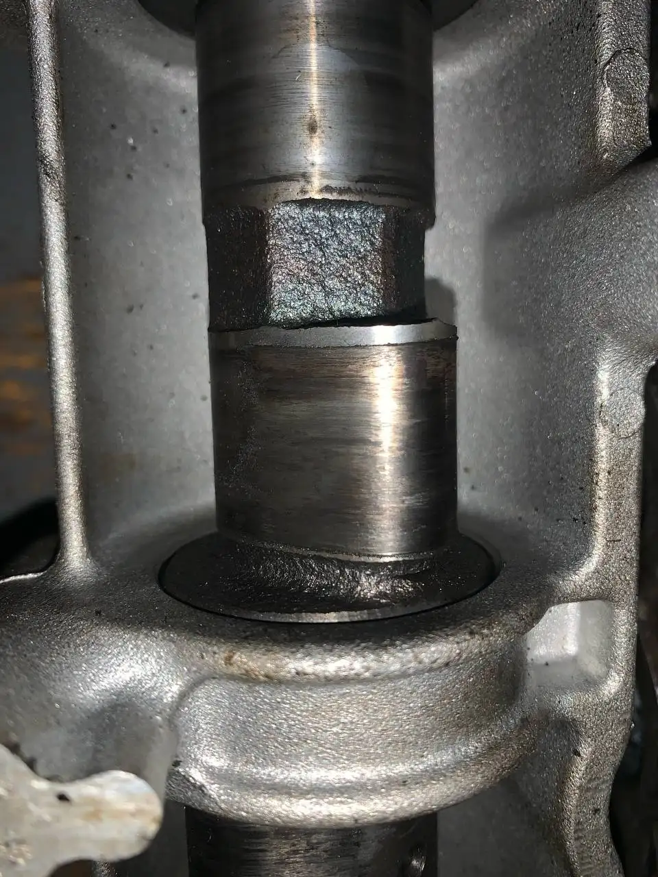 Запчасти на ВАЗ в нормальном состоянии - Автомобильные запчасти (Запчасти) в Иркутск