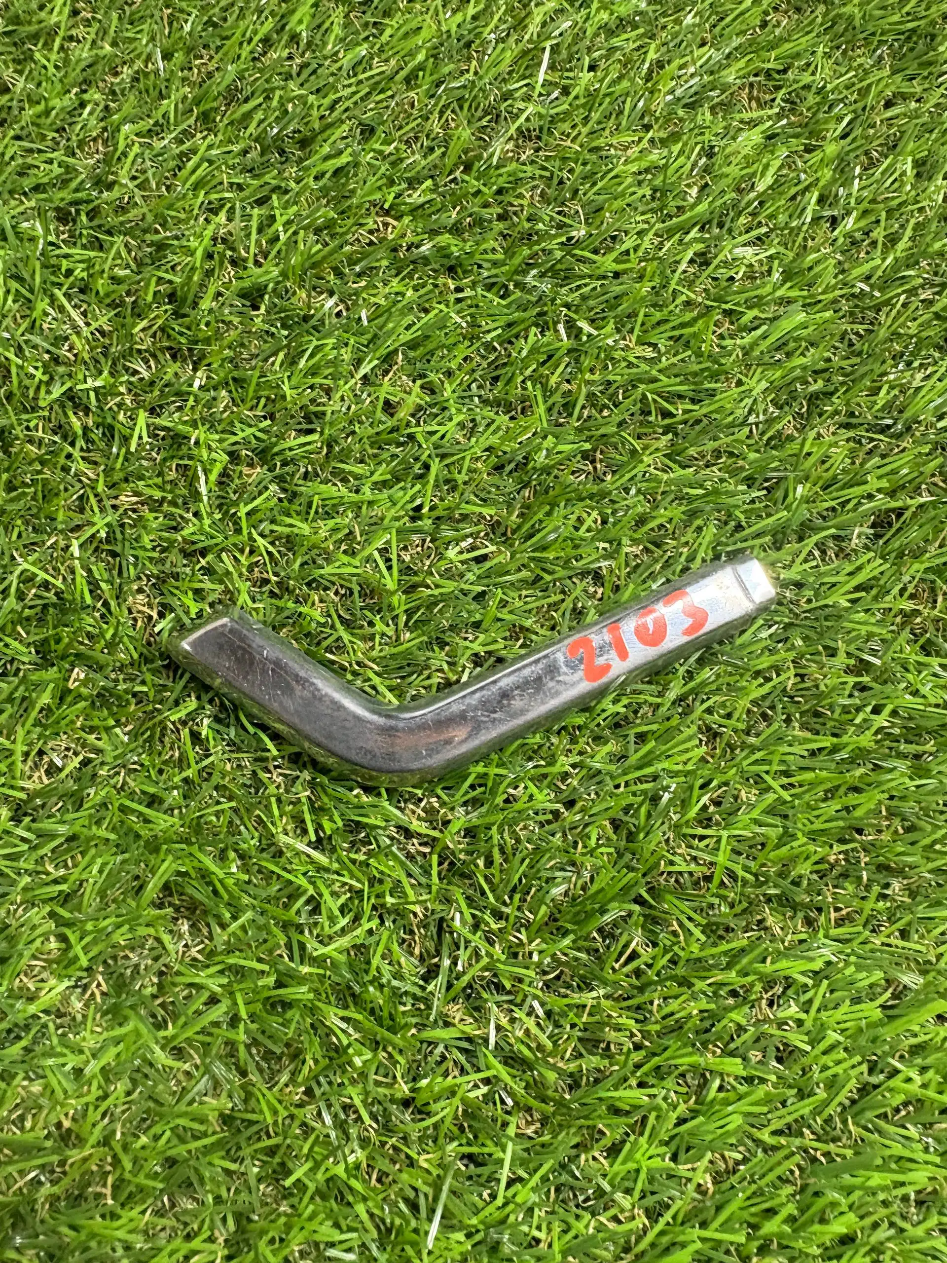 Продажа автозапчастей на ВАЗ 2103 (классика) - Автозапчасти (Запчасти) в Иркутск