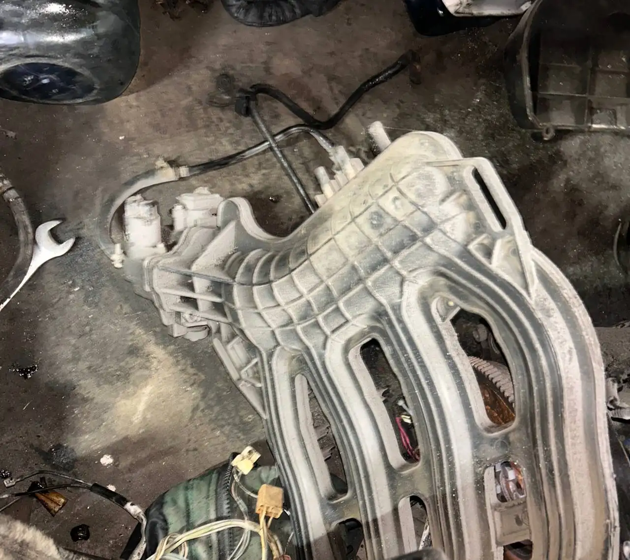 Продам 126 мотор - Запчасти (Авто) в Иркутск