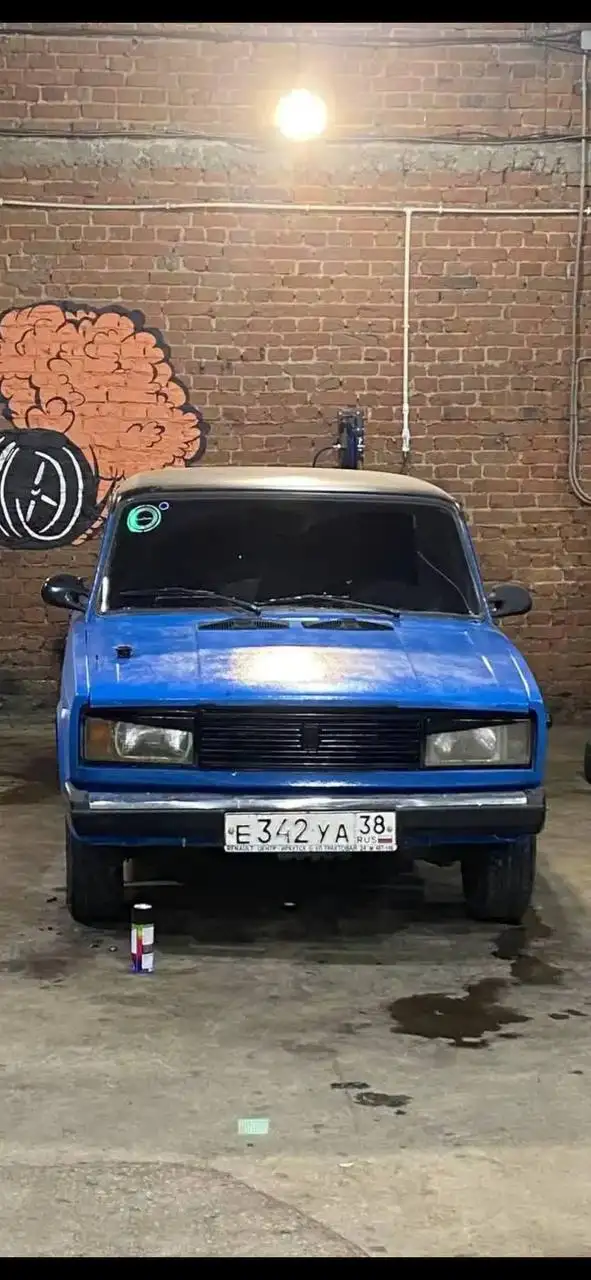 ВАЗ 2105 с двигателем 5/5 и коробкой 4-ступенчатой - Легковые автомобили (Авто) в Иркутск